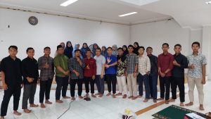 Pengajar yang mengikuti pembekalan psikologi anak
