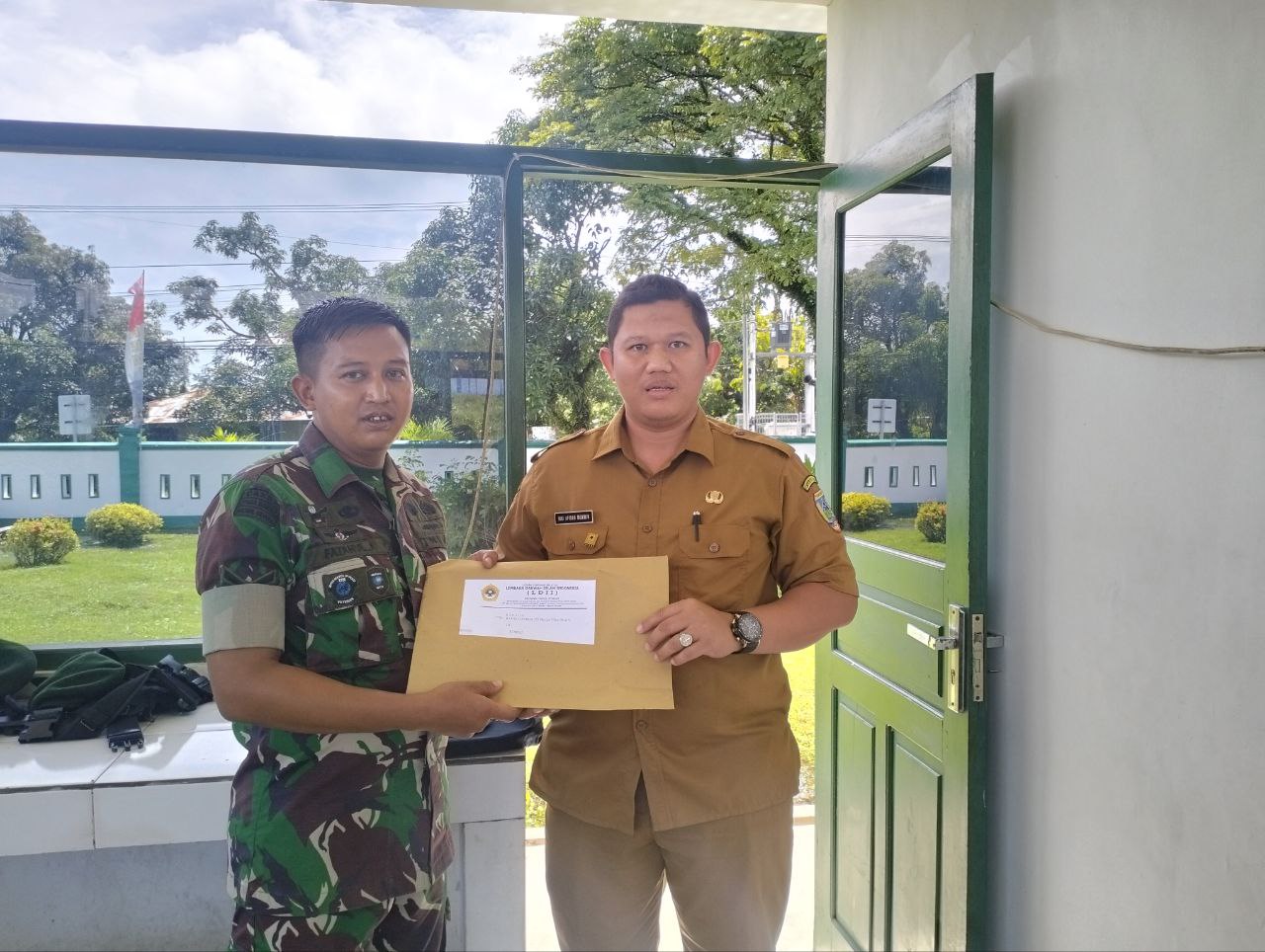 Perkuat Sinergi dengan Stakeholder, LDII Papua Tengah Silaturrahim Sekaligus Serahkan Majalah Nuansa